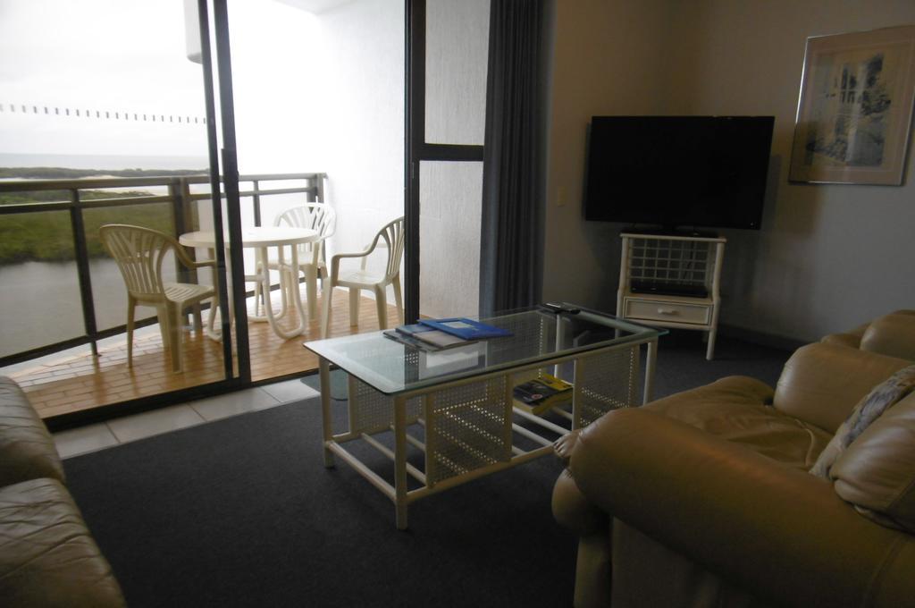 Trafalgar Towers Maroochydore Oda fotoğraf