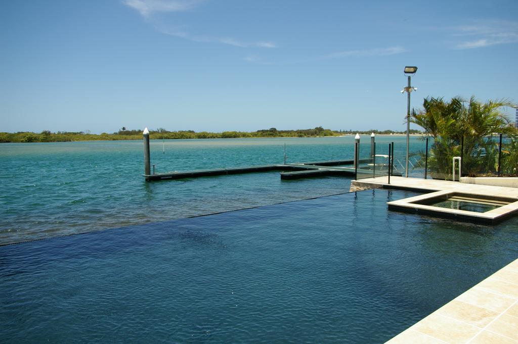 Trafalgar Towers Maroochydore Dış mekan fotoğraf